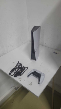 SONY PS5 SLIM DIGITAL SURUM OYUN KONSOLU I(OUTLET)